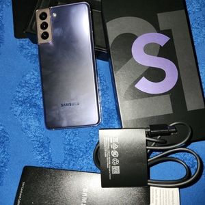 Samsung s21 Plus (6.7) screen